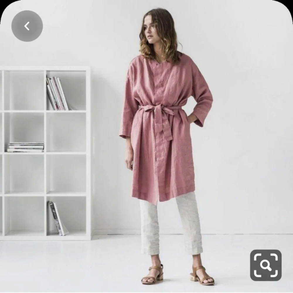 Amsterdam Coat notPERFECTLINEN Heavyweight Linen in Beige - Picture 7 of 8